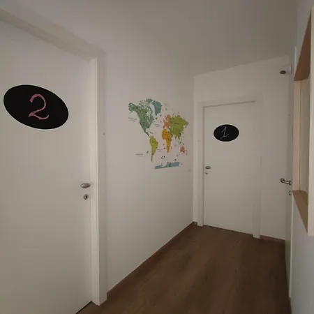 Pensión Colombo 32