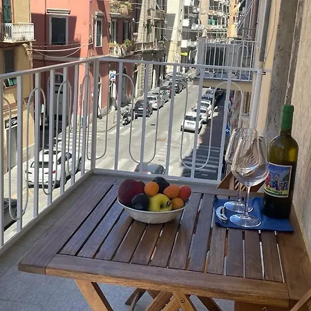 Colombo 32 Vendégház La Spezia